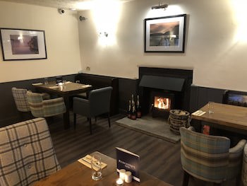 Punch Bowl Inn