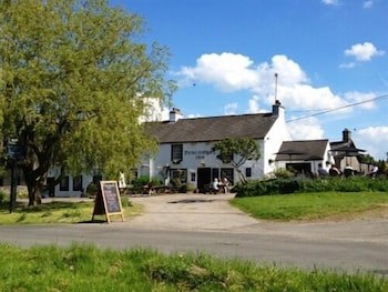 Punch Bowl Inn