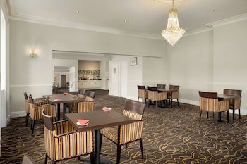 Ramada By Wyndham Cheltenham