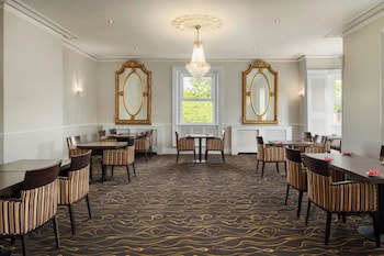 Ramada By Wyndham Cheltenham