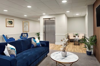 Ramada By Wyndham Cheltenham