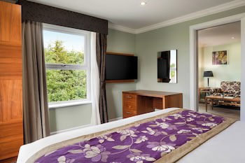 Ramada By Wyndham Cheltenham