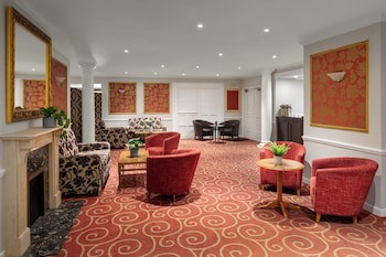 Ramada By Wyndham Cheltenham