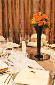Supreme Inn