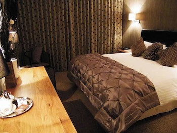 Supreme Inn
