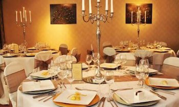 Supreme Inn