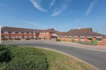 Supreme Inn