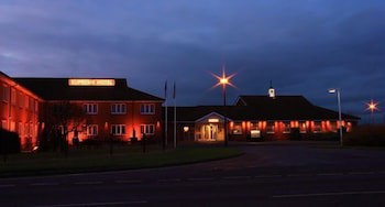 Supreme Inn
