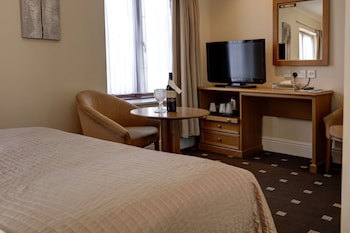 Bridge House Hotel