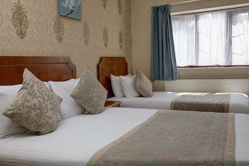 Bridge House Hotel
