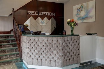 Bridge House Hotel
