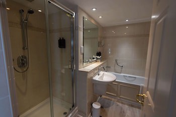 Albrighton Hall Hotel And Spa, A Member Of Radisson Individuals