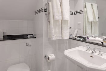 Albrighton Hall Hotel And Spa, A Member Of Radisson Individuals