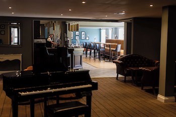 Albrighton Hall Hotel And Spa, A Member Of Radisson Individuals