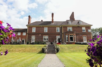 Albrighton Hall Hotel And Spa, A Member Of Radisson Individuals