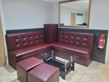 The Gatwick White House Hotel