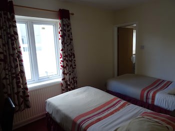 The Gatwick White House Hotel