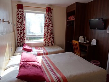 The Gatwick White House Hotel