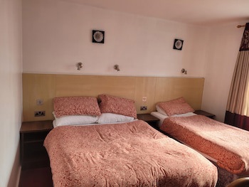 The Gatwick White House Hotel