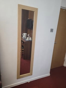 The Gatwick White House Hotel