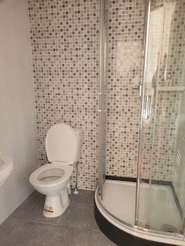 The Gatwick White House Hotel
