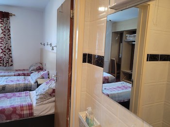 The Gatwick White House Hotel
