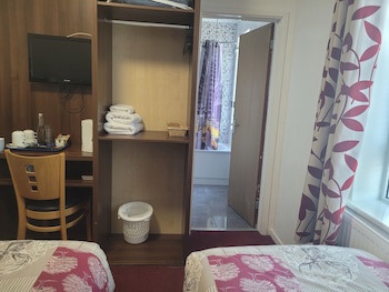 The Gatwick White House Hotel