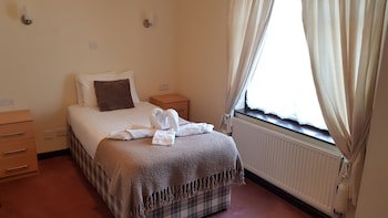 Aylesbray Lodge