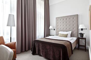 Elite Hotel Knaust