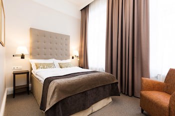 Elite Hotel Knaust