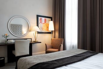 Elite Hotel Knaust