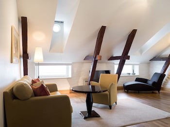 Elite Hotel Knaust