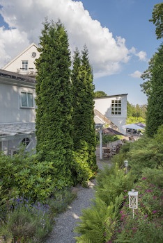 Blommenhof Hotel