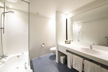 Cortina Hotel