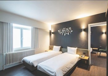 Cortina Hotel