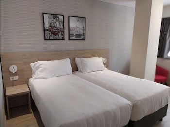 Ramada By Wyndham Madrid Tres Cantos