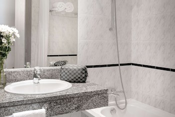 Ramada By Wyndham Madrid Tres Cantos
