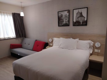 Ramada By Wyndham Madrid Tres Cantos