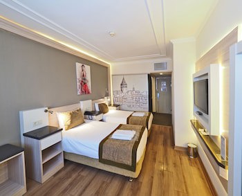 Bulvar Palas Old City Hotel