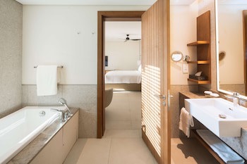 Hilton Mauritius Resort & Spa
