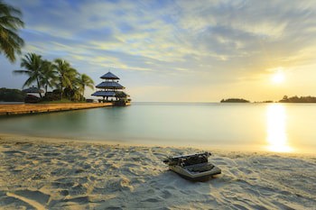 Pearl Farm Beach Resort