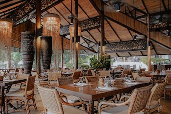 Pearl Farm Beach Resort