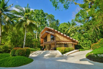 Pearl Farm Beach Resort