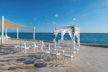 Viva Dominicus Beach By Wyndham, A Trademark All Inclusive