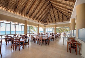 Viva Dominicus Beach By Wyndham, A Trademark All Inclusive