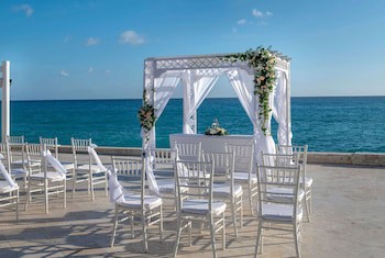 Viva Dominicus Beach By Wyndham, A Trademark All Inclusive