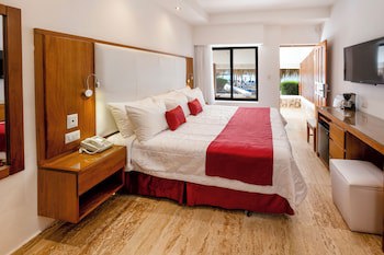 Viva Dominicus Beach By Wyndham, A Trademark All Inclusive
