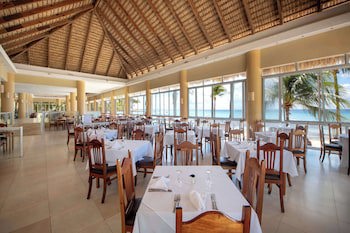Viva Dominicus Beach By Wyndham, A Trademark All Inclusive