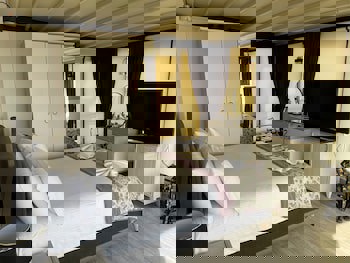 Arena Hotel - Special Class