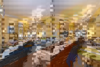 Arena Hotel - Special Class